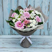 Букет цветов из:  Герберы, Альстромерии и Хризантемы в Пионерский Ханты-Мансиский АО