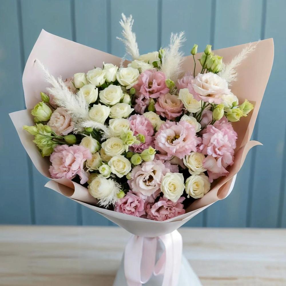 Букет цветов из: Альстромерии и Розы в Пионерский Ханты-Мансиский АО