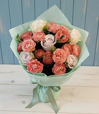 Букет цветов из:  Розы в Пионерский Ханты-Мансиский АО