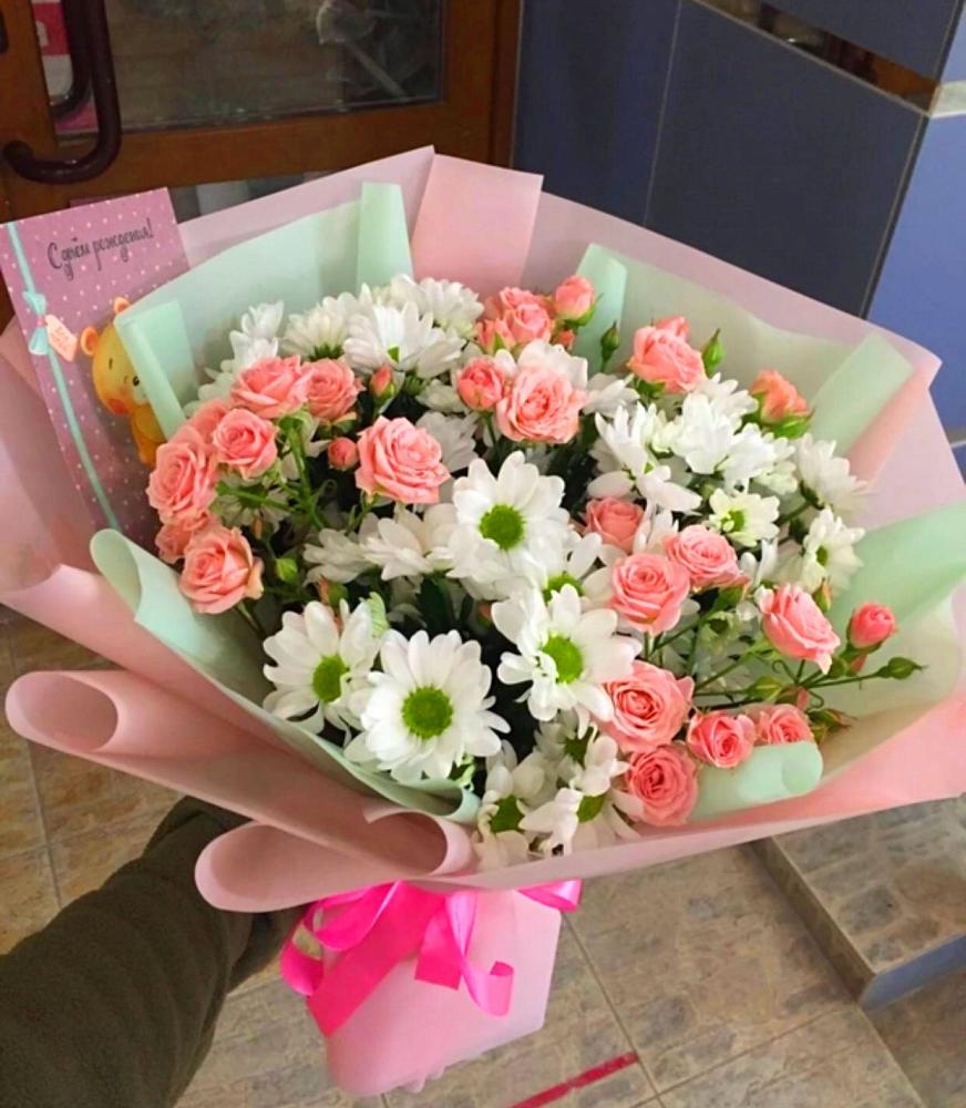 Букет цветов из: Розы и Хризантемы в Пионерский Ханты-Мансиский АО
