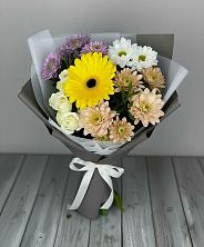 Букет цветов из:  Розы, Герберы и Хризантемы в Пионерский Ханты-Мансиский АО