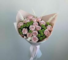 Букет цветов из:  Розы и Хризантемы в Пионерский Ханты-Мансиский АО
