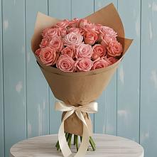 Букет цветов из:  Розы в Пионерский Ханты-Мансиский АО