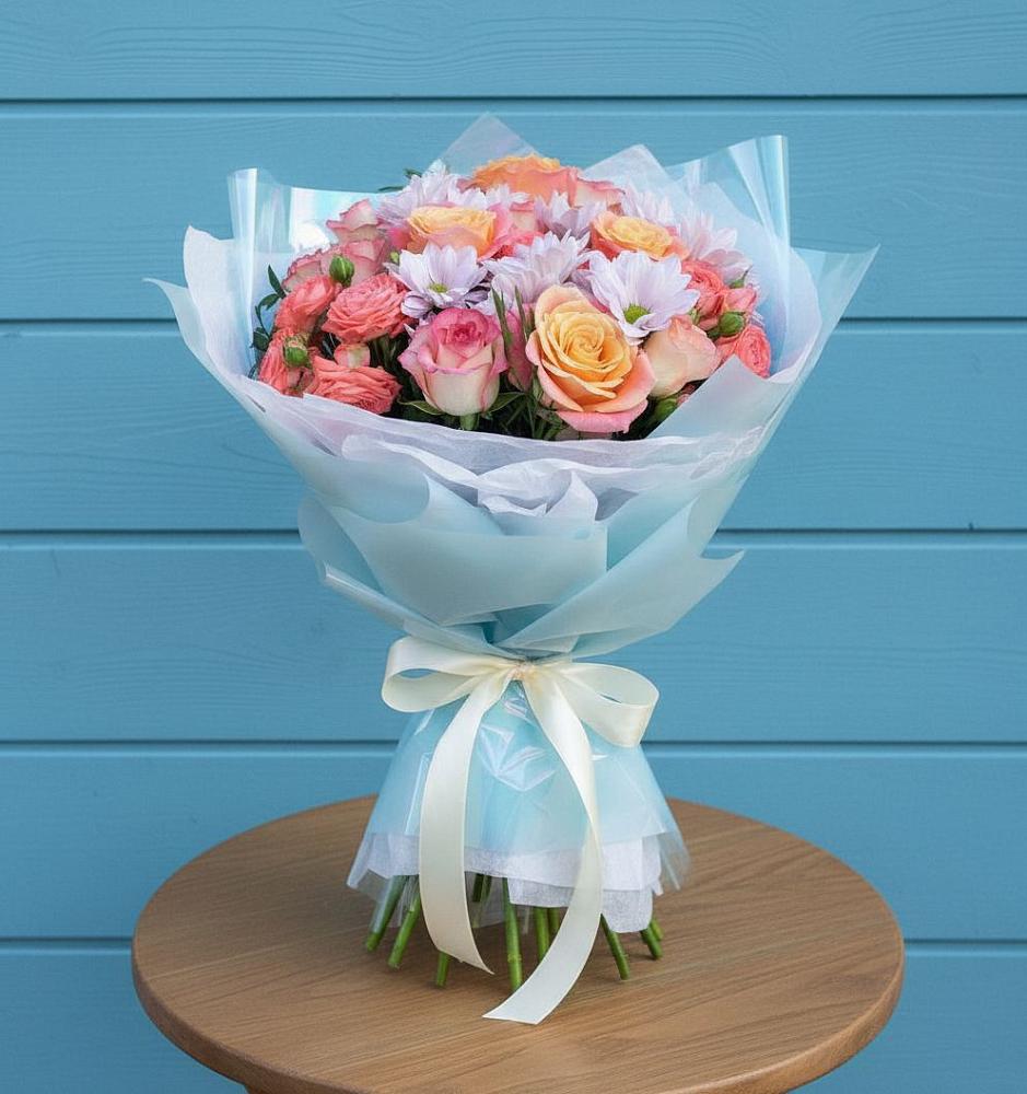 Букет цветов из: Хризантемы и Розы в Пионерский Ханты-Мансиский АО